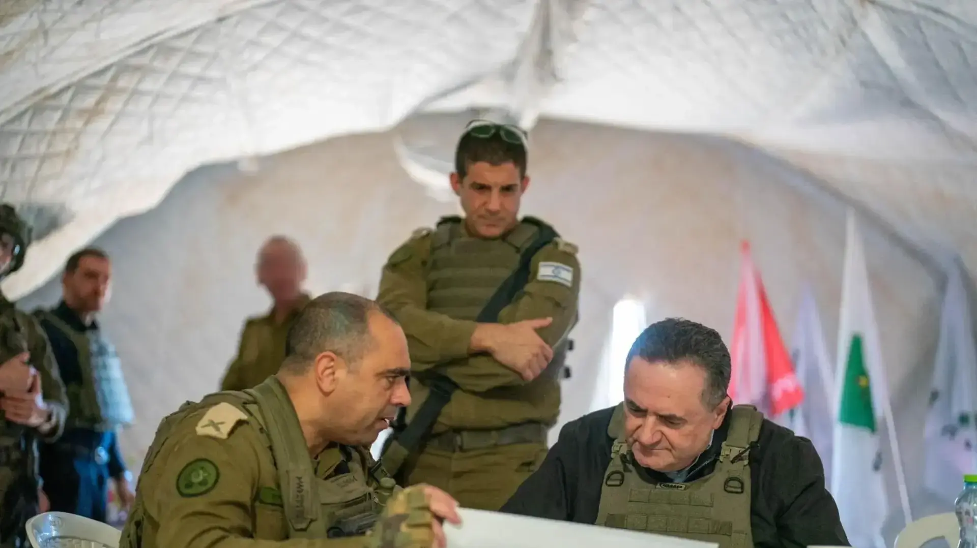 שר הביטחון ישראל כ"ץ ביקר במוצבי צה"ל בלבנון, 2 בפברואר 2025 שר הביטחון ישראל כ"ץ ביקר במוצבי צה"ל בלבנון, 2 בפברואר 2025