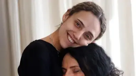 מירב לשם גונן ורומי גונן מירב לשם גונן ורומי גונן