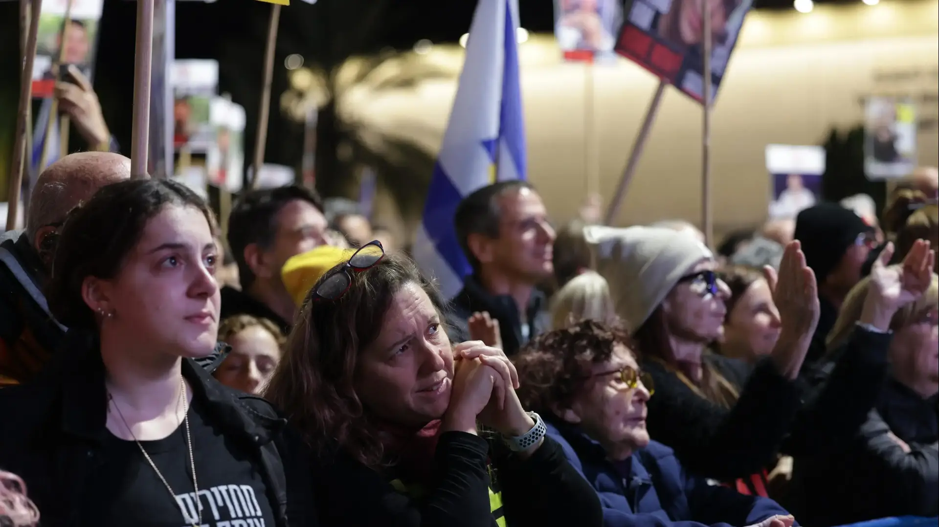 הפגנה בכיכר החטופים, 15 בפברואר 2025 הפגנה בכיכר החטופים, 15 בפברואר 2025