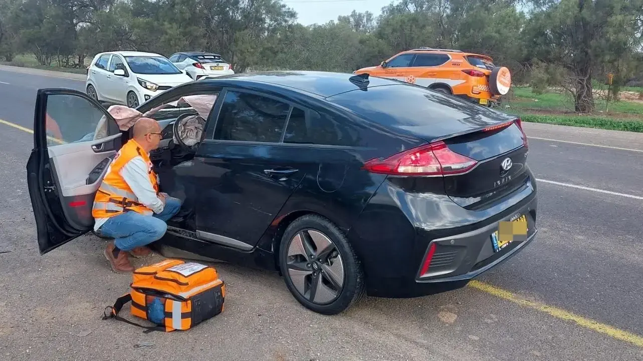 תאונה עם מעורבות שני כלי רכב אירעה בכביש 293 סמוך למושב קלחים תאונה עם מעורבות שני כלי רכב אירעה בכביש 293 סמוך למושב קלחים