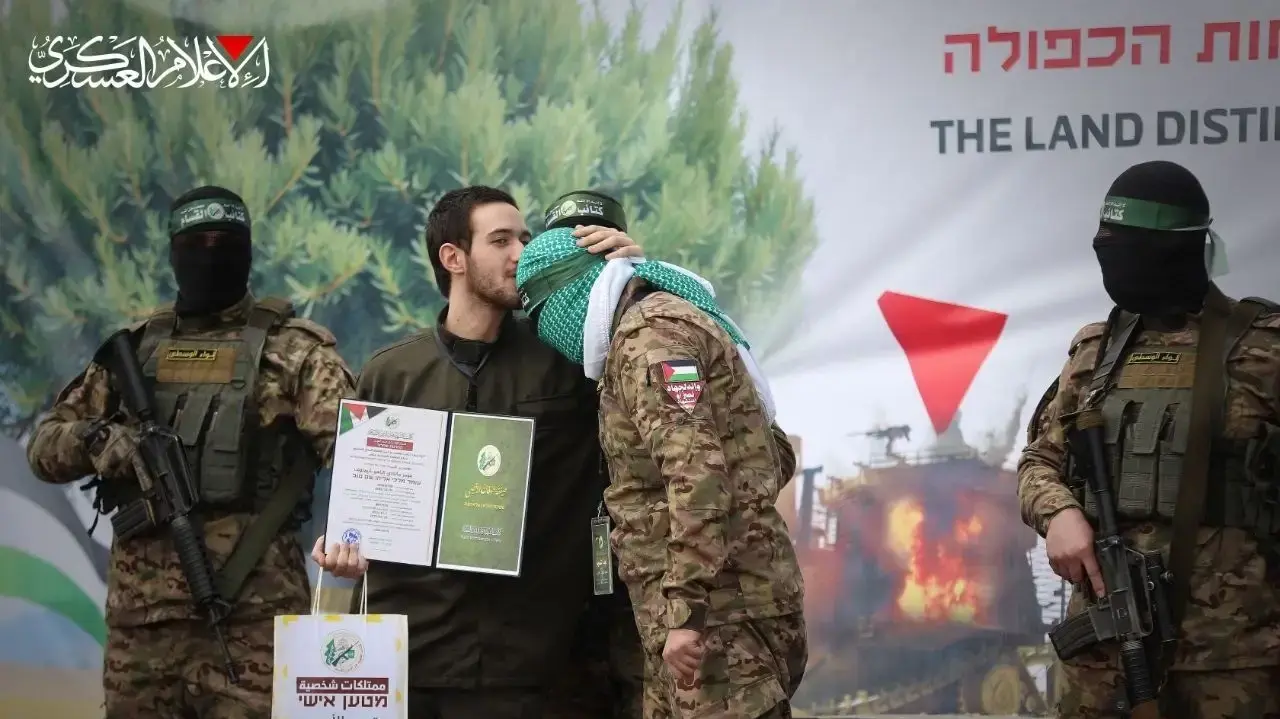 עומר שם טוב ברגע שחרורו עומר שם טוב ברגע שחרורו