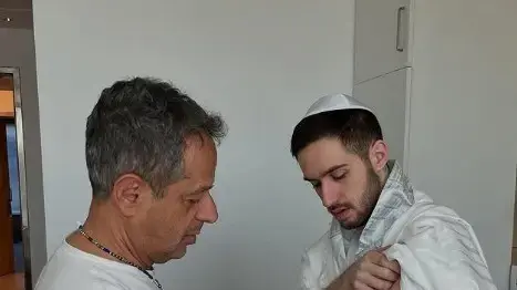עומר שם טוב עומר שם טוב
