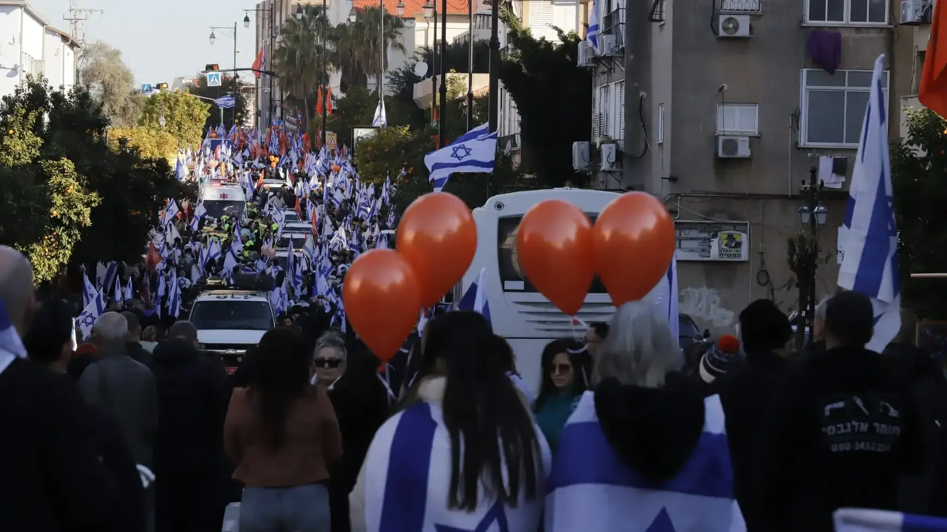 מסע הלוויה של משפחת ביבס, ראשון לציון, 26 בפברואר 2025 מסע הלוויה של משפחת ביבס, ראשון לציון, 26 בפברואר 2025