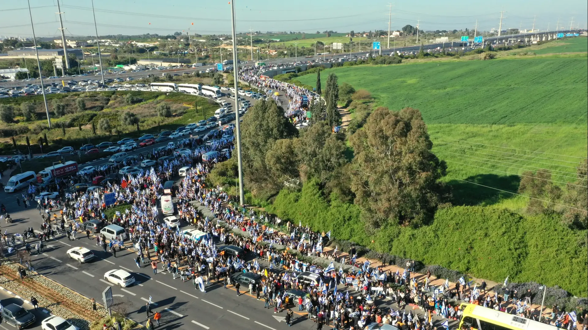 מסע הלוויה של משפחת ביבס, מחלף ראשונים, 26 בפברואר 2025