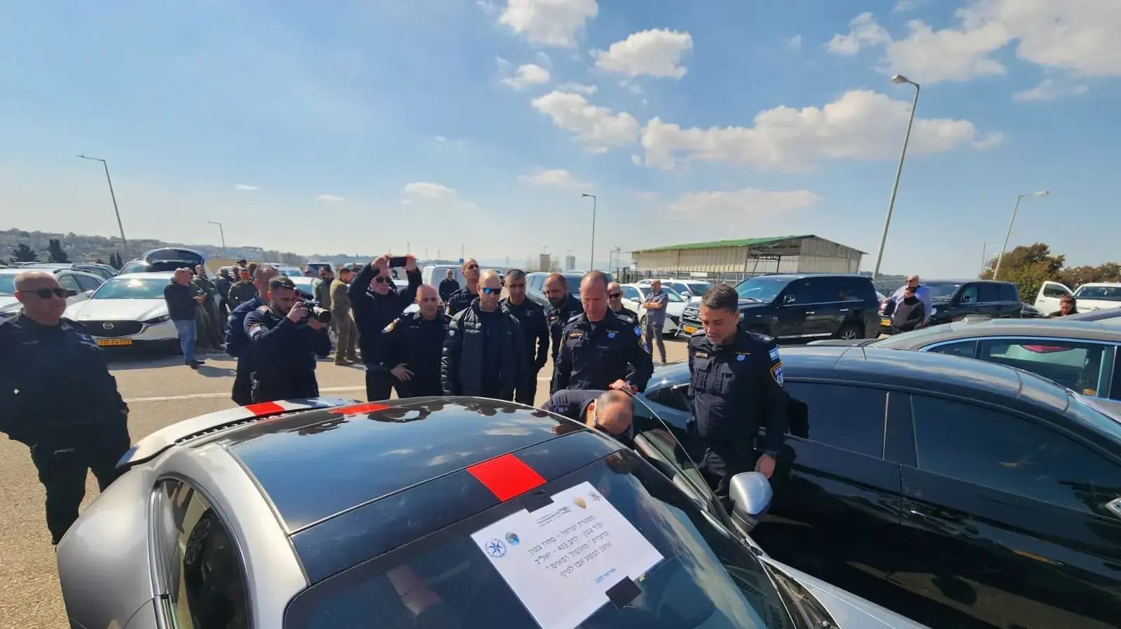מכוניות פאר שהוחרמו מאירגון אבו לטיף, 26 בפברואר 2025 מכוניות פאר שהוחרמו מאירגון אבו לטיף, 26 בפברואר 2025