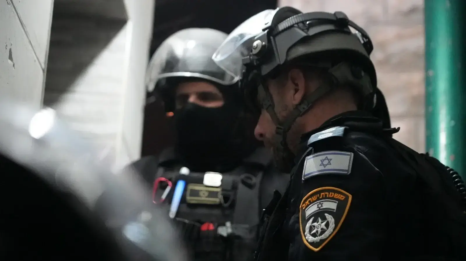 פעילות משטרת ישראל במזרח ירושלים לתפיסת כלי נשק ושוהים בלתי חוקיים לקראת חודש הרמדאן פעילות משטרת ישראל במזרח ירושלים לתפיסת כלי נשק ושוהים בלתי חוקיים לקראת חודש הרמדאן