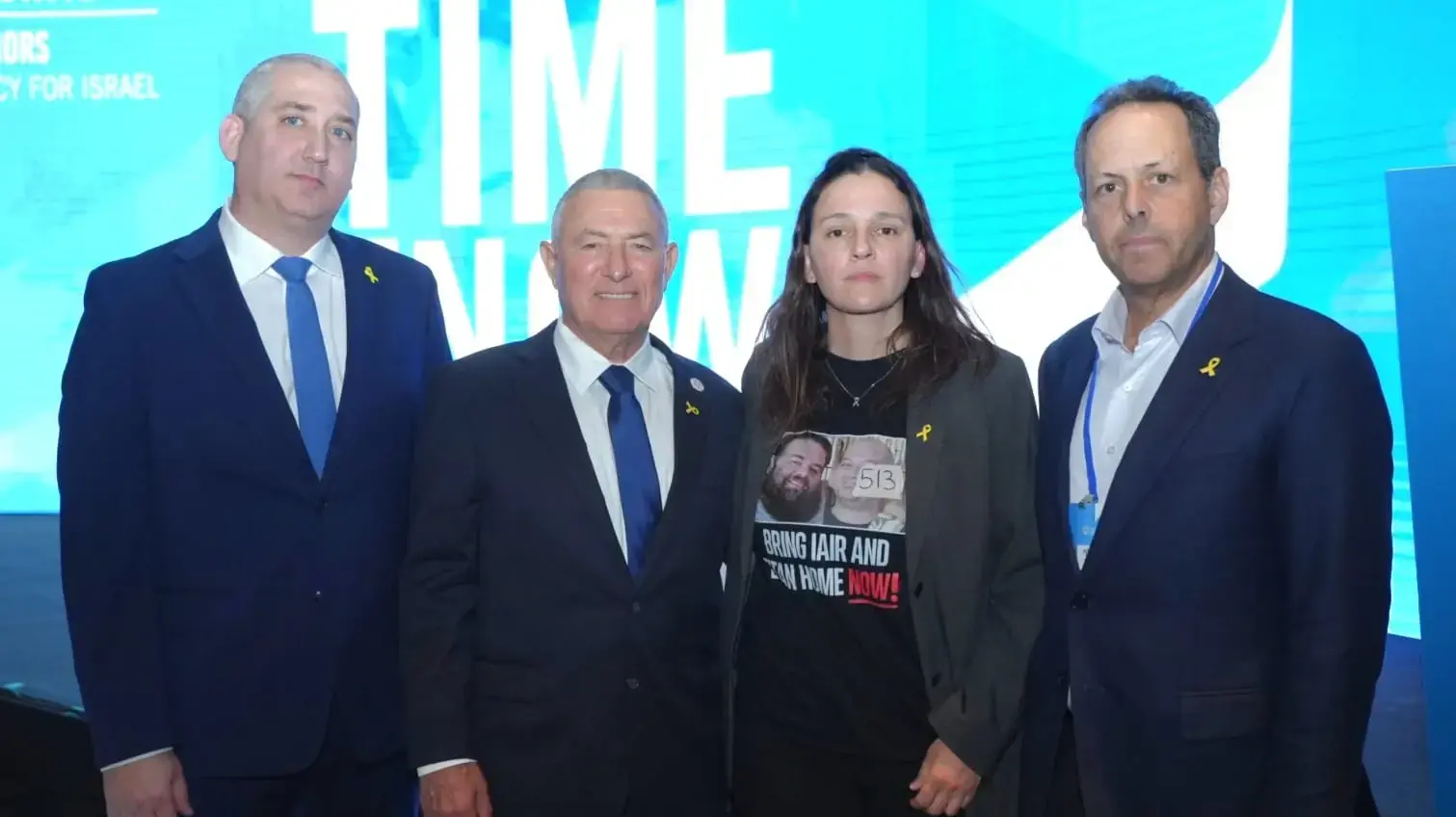 מארק וילף, דליה קושניר, דורון אלמוג ויהודה סטון בכינוס חבר הנאמנים של הסוכנות היהודית בירושלים כדי לגבש תוכניות סיוע לישראל, מלון אוריינט ירושלים , 2 במרץ 2025 מארק וילף, דליה קושניר, דורון אלמוג ויהודה סטון בכינוס חבר הנאמנים של הסוכנות היהודית בירושלים כדי לגבש תוכניות סיוע לישראל, מלון אוריינט ירושלים , 2 במרץ 2025