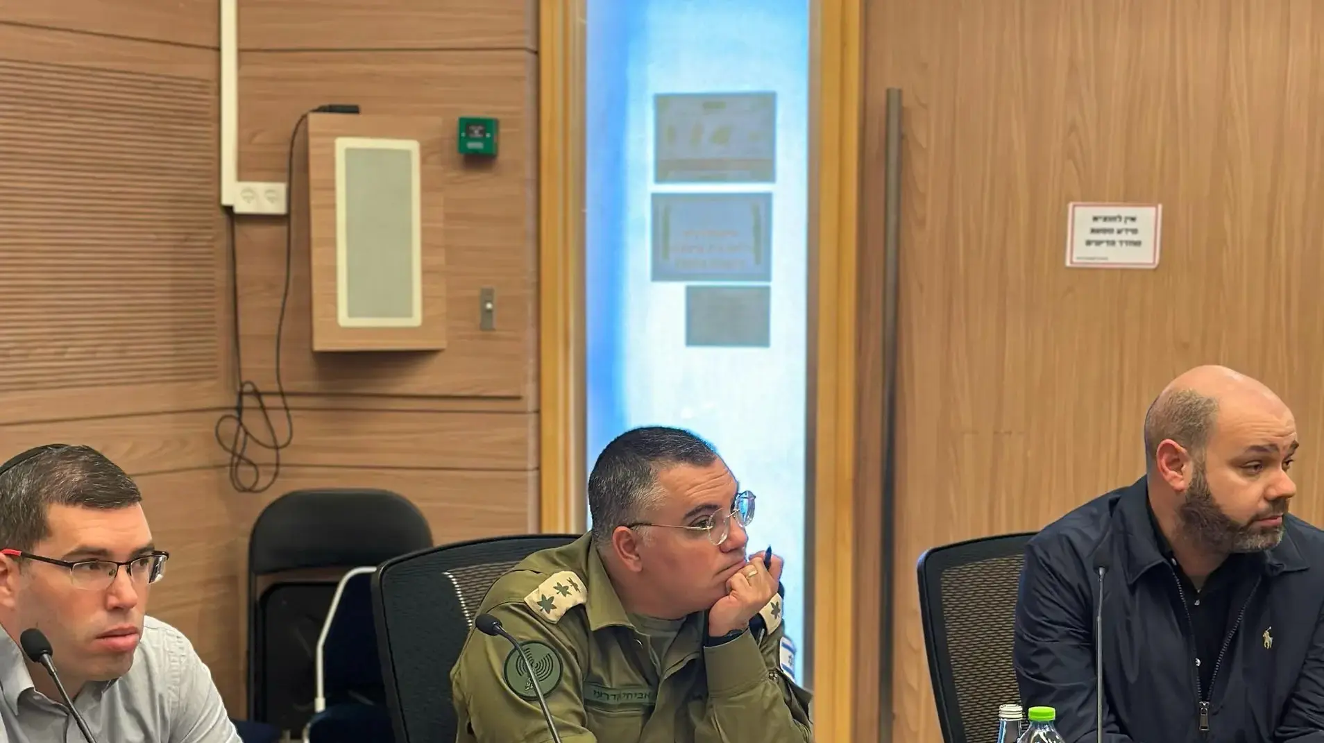 חיזוק ההסברה הישראלית בעולם חיזוק ההסברה הישראלית בעולם