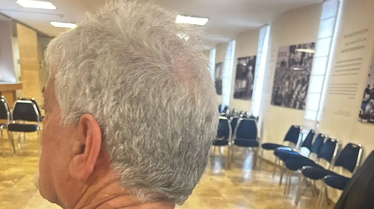 מוטי, סבא של מתן אנגרסט לאחר המהומות במשכן הכנסת מוטי, סבא של מתן אנגרסט לאחר המהומות במשכן הכנסת