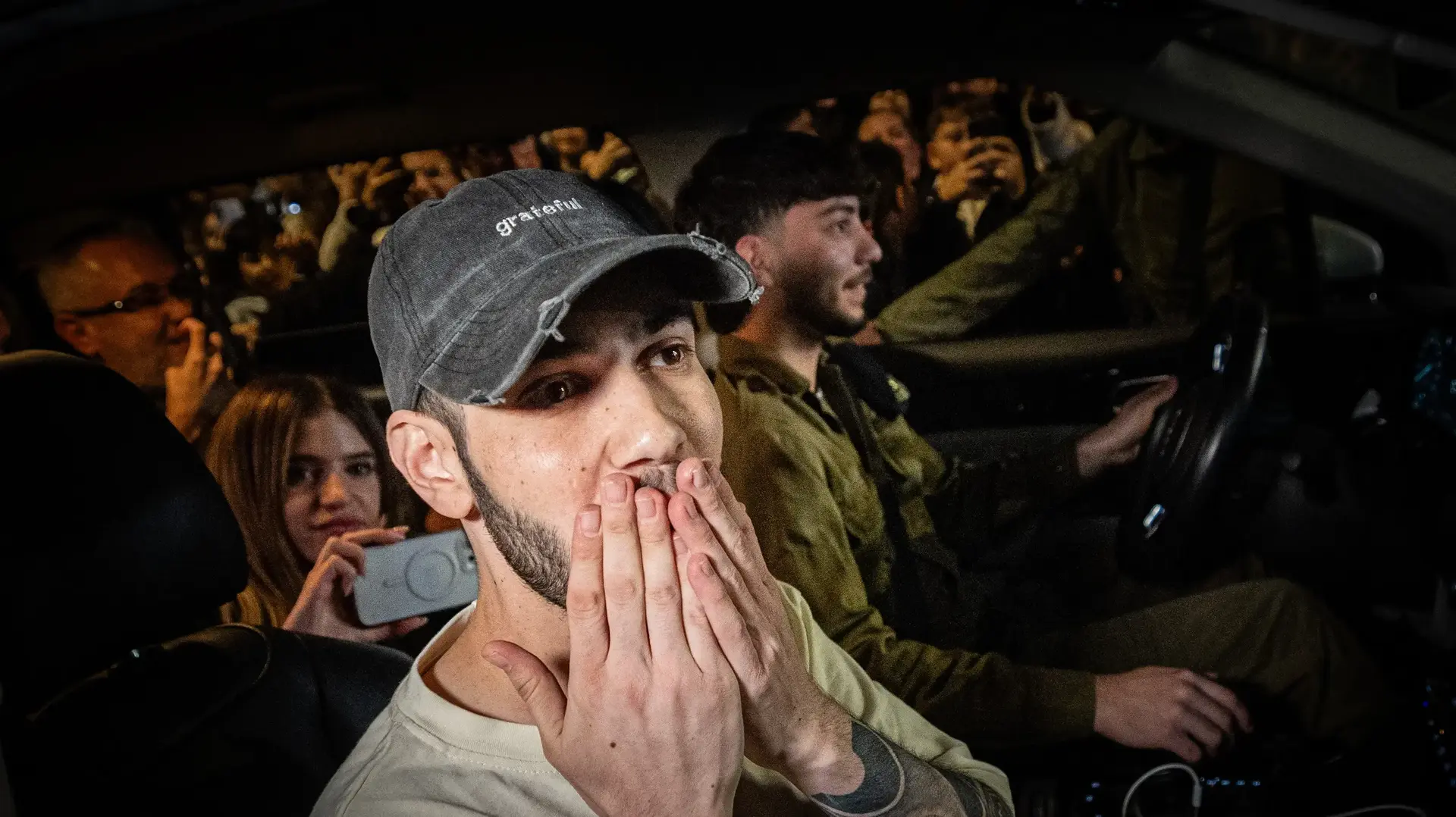 אלי-ה כהן חוזר לביתו בצור הדסה, 4 במרץ 2025 אלי-ה כהן חוזר לביתו בצור הדסה, 4 במרץ 2025