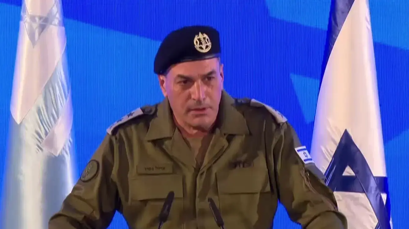 הרמטכ"ל הנכנס, אייל זמיר בטקס הענקת דרגות, הקריה, 5 במרץ 2025 הרמטכ"ל הנכנס, אייל זמיר בטקס הענקת דרגות, הקריה, 5 במרץ 2025