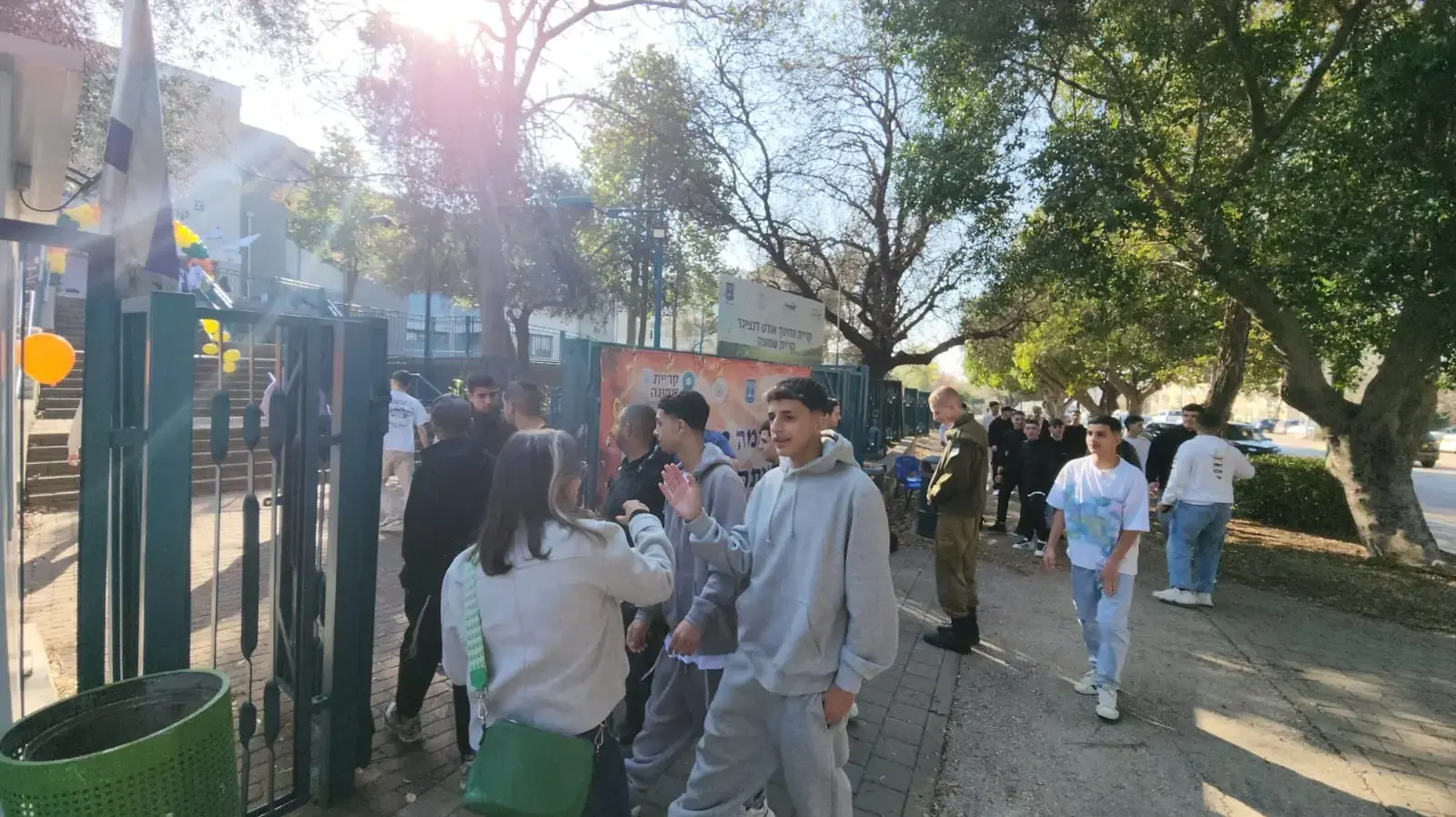 תלמידי בית ספר דנציגר חזרו ללמוד לאחר שהיו מפונים, קריית שמונה, 9 במרץ 2025 תלמידי בית ספר דנציגר חזרו ללמוד לאחר שהיו מפונים, קריית שמונה, 9 במרץ 2025
