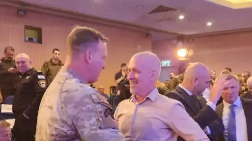ראש השב"כ עם הגנרל מייקל קורילה ראש השב"כ עם הגנרל מייקל קורילה