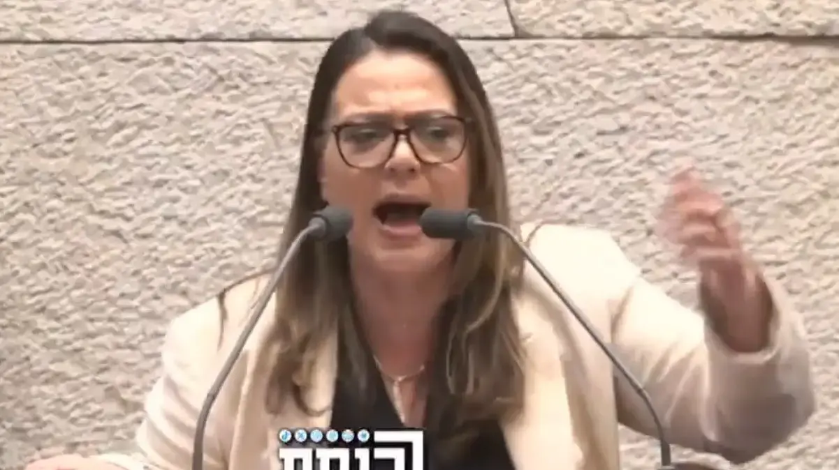 גלית דיסטל אטבריאן