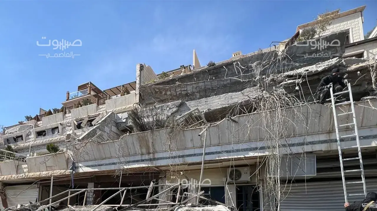 מקור ישראלי מוסר לערוץ "סקיי ניוז" בשפה הערבית כי הותקף בדמשק מטה פיקוד של אירגון הטרור הג׳יהאד האיסלאמי.