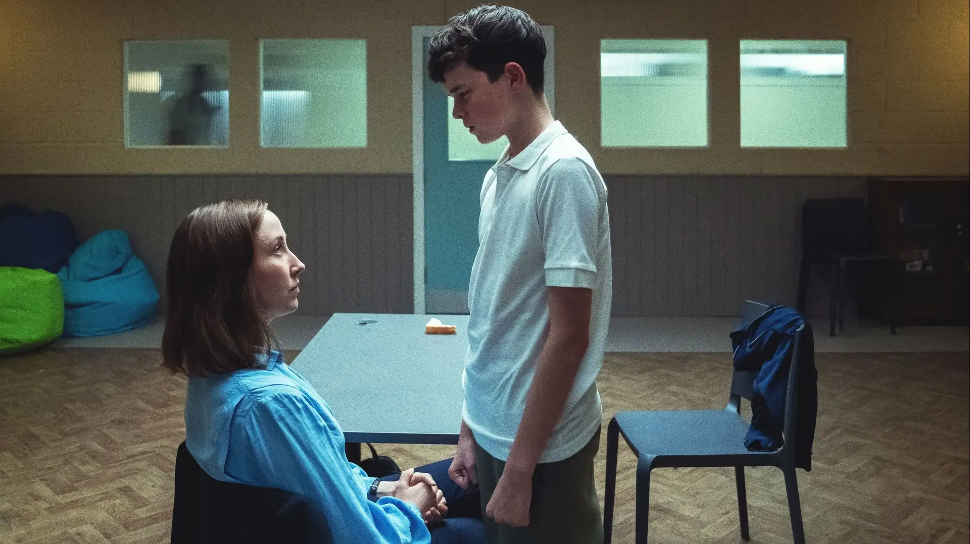 ארין דוהרטי, אואן קופר בסדרה "התבגרות" ("Adolescence") ארין דוהרטי, אואן קופר בסדרה "התבגרות" ("Adolescence")