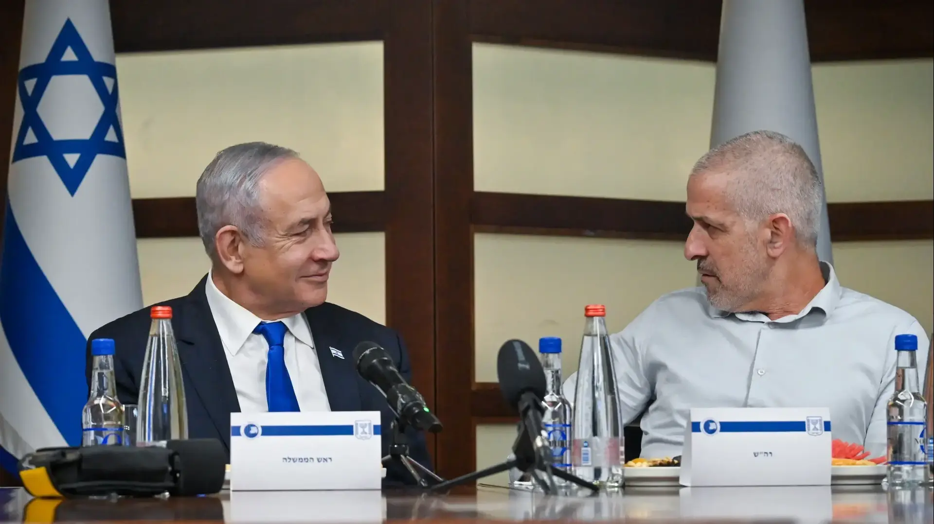 רה"מ בנימין נתניהו ביקר במטה השב"כ וקיים פגישת עבודה ראש השב"כ רונן בר, 18 באפריל 2024