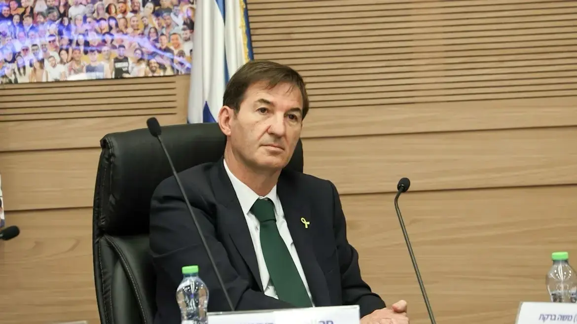 הוועדה לביטחון לאומי בדיון בנושא אזלת היד של משטרת ישראל בטיפול בעושק קשישים, 17 במרץ 2025