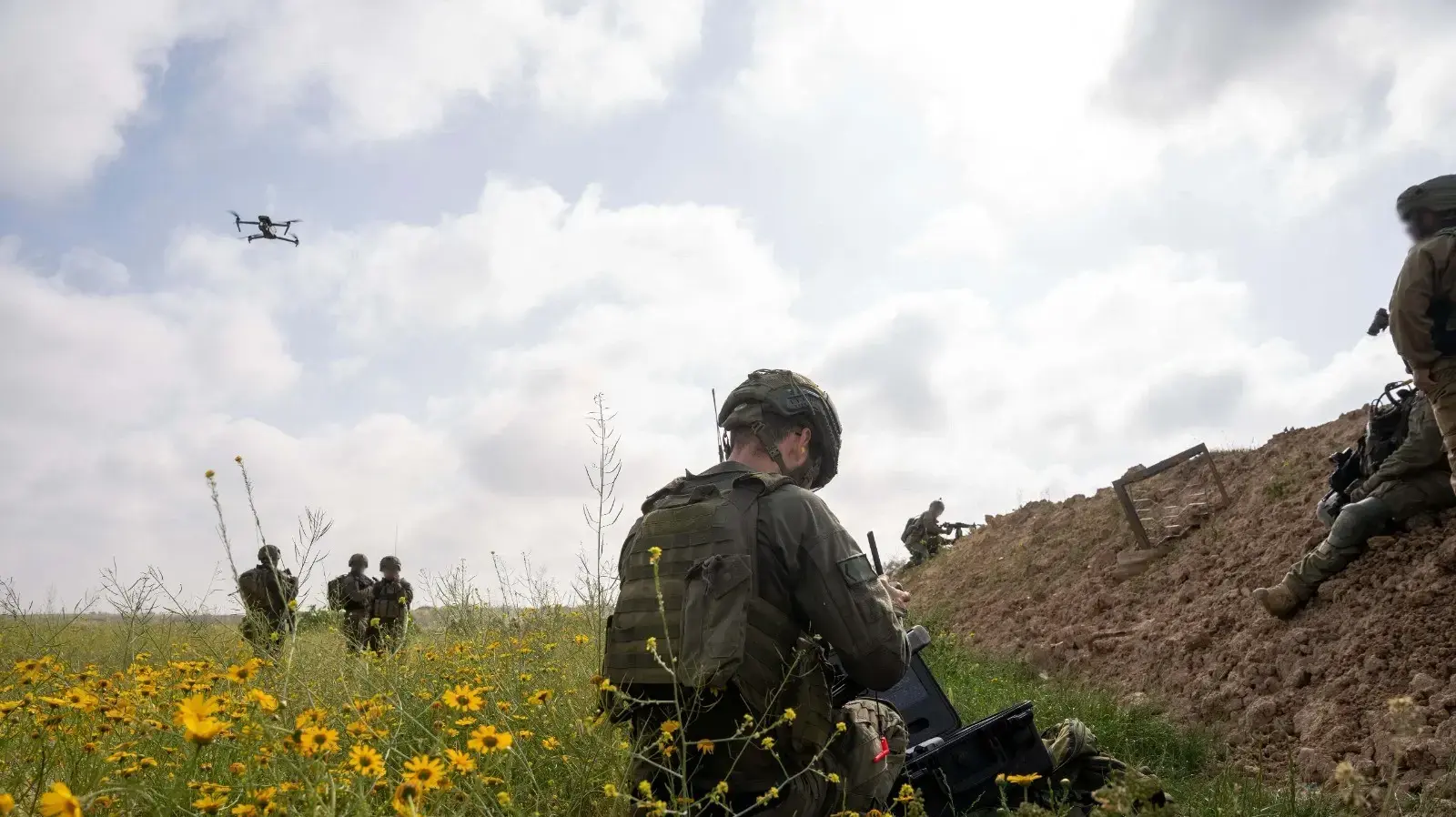 כוחות צה״ל בפעילות קרקעית במרכז רצועת עזה, 19 במרץ 2025 כוחות צה״ל בפעילות קרקעית במרכז רצועת עזה, 19 במרץ 2025