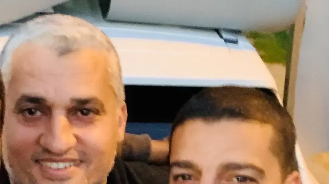 טבש עם ראפע סלאמה, מפקד חטיבת ח'אן-יונס בזרוע הצבאית של חמאס שחוסל ביחד עם מוחמד דף טבש עם ראפע סלאמה, מפקד חטיבת ח'אן-יונס בזרוע הצבאית של חמאס שחוסל ביחד עם מוחמד דף