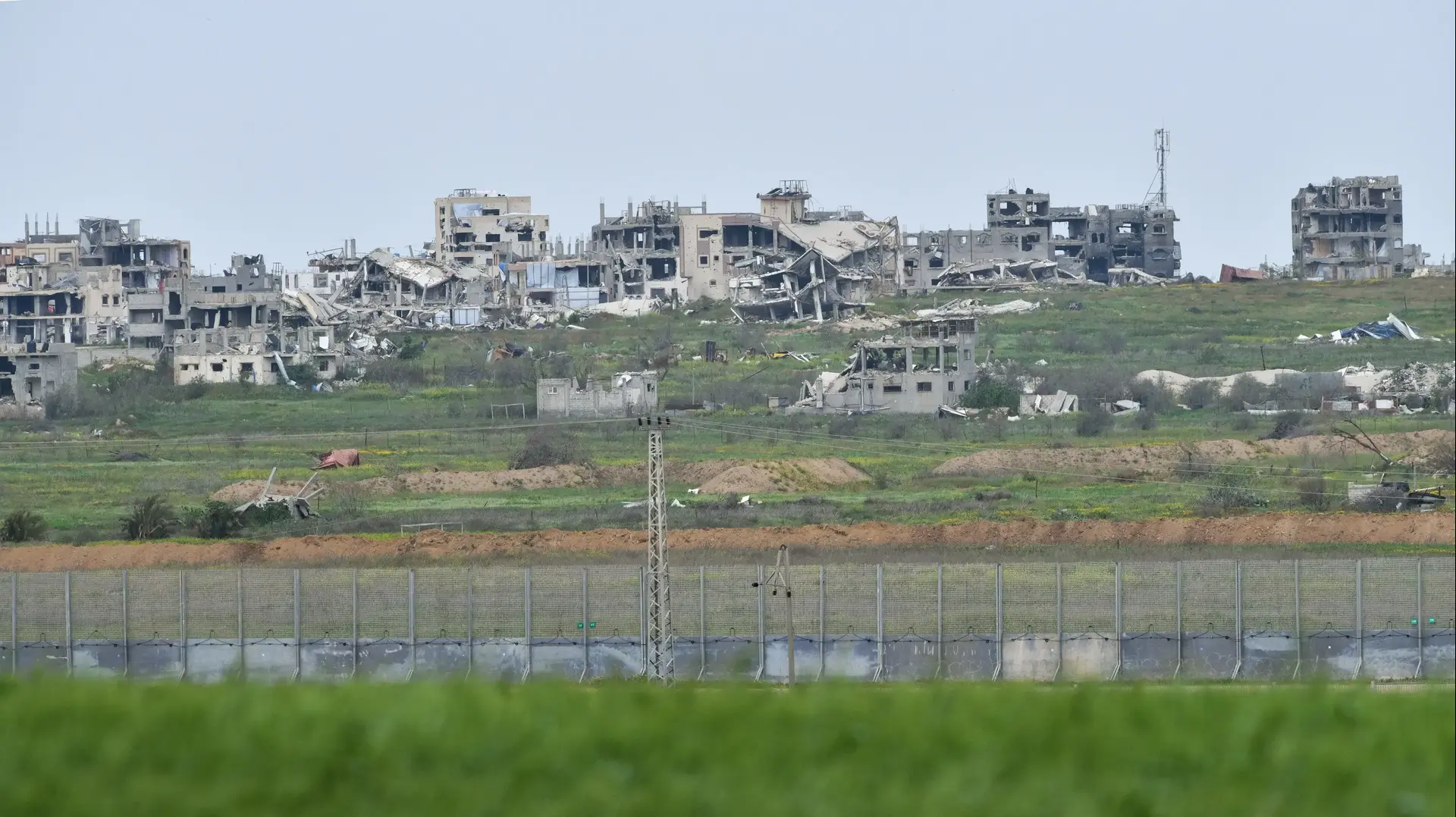 בתים הרוסים, גדר גבול רצועת עזה, 20 במרץ 2025 בתים הרוסים, גדר גבול רצועת עזה, 20 במרץ 2025