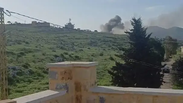 דיווחים בלבנון על 3 הרוגים בעקבות תקיפה מהאוויר וירי ארטילרי לעבר רכב שנסע בכפר יוחמר א-שקיק. 27 במרץ 2025 דיווחים בלבנון על 3 הרוגים בעקבות תקיפה מהאוויר וירי ארטילרי לעבר רכב שנסע בכפר יוחמר א-שקיק. 27 במרץ 2025