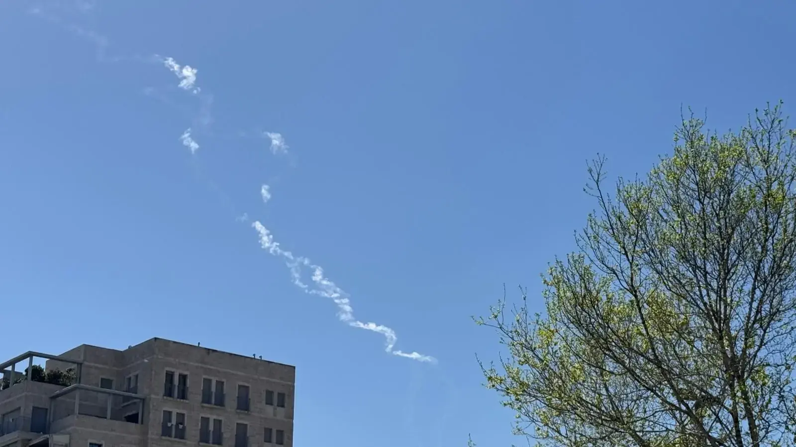 יירוט בשמי ירושלים בעקבות שיגור טיל מתימן, 27 במרץ 2025 יירוט בשמי ירושלים בעקבות שיגור טיל מתימן, 27 במרץ 2025