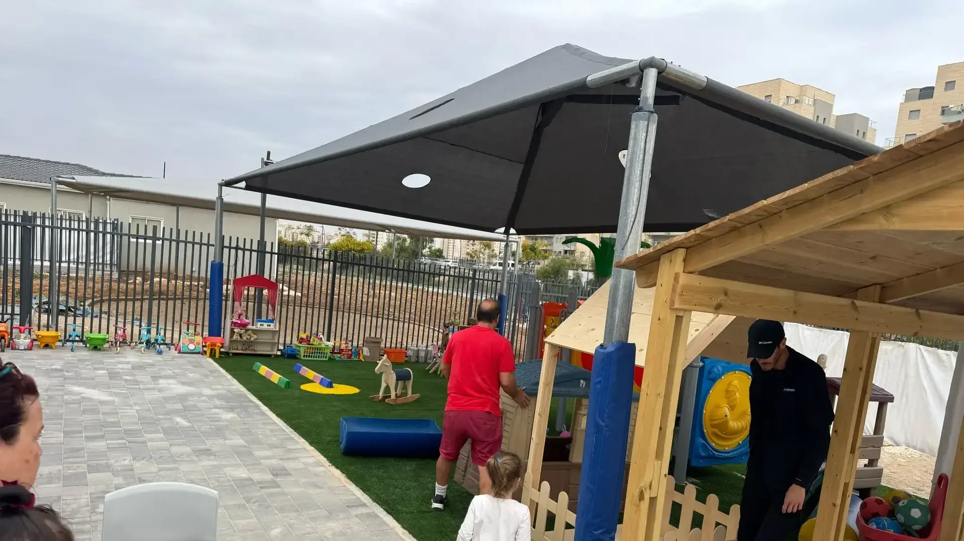 שנה וחצי לאחר הטבח: תינוקייה חדשה לתינוקות ניר עוז נחנכה בקריית גת. 1 באפריל 2025