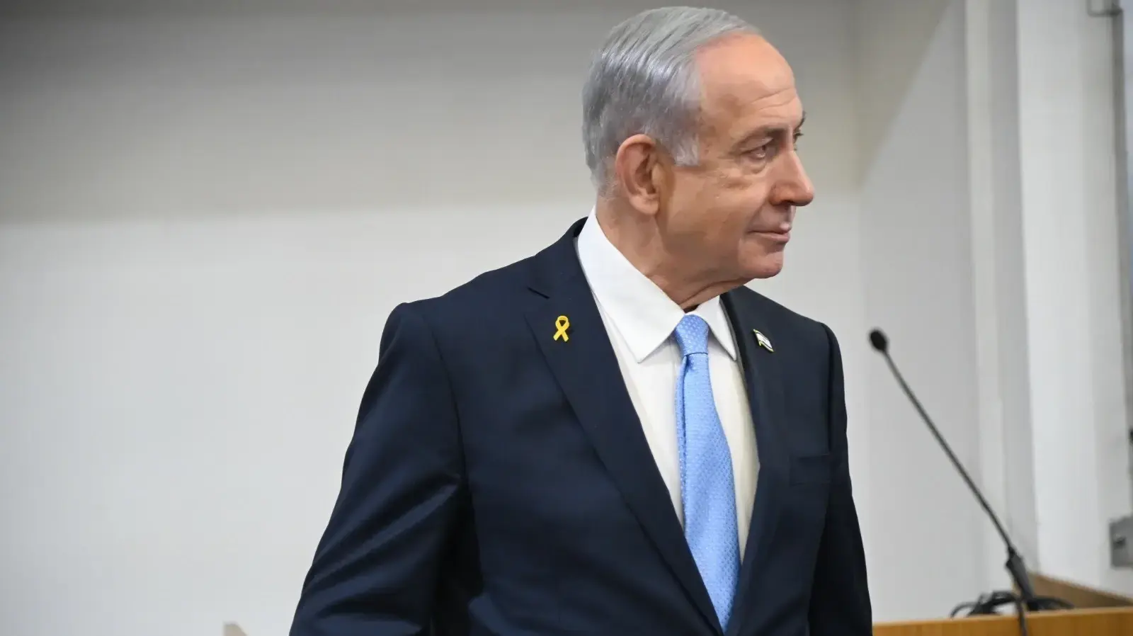 עדות רה"מ בנימין נתניהו במשפט תיקי האלפים, בימ"ש מחוזי ת"א. 2 באפריל 2025 עדות רה"מ בנימין נתניהו במשפט תיקי האלפים, בימ"ש מחוזי ת"א. 2 באפריל 2025