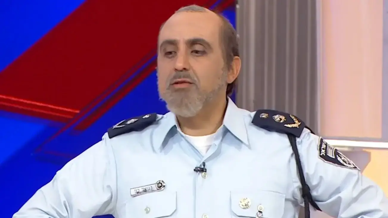 ארץ נהדרת 