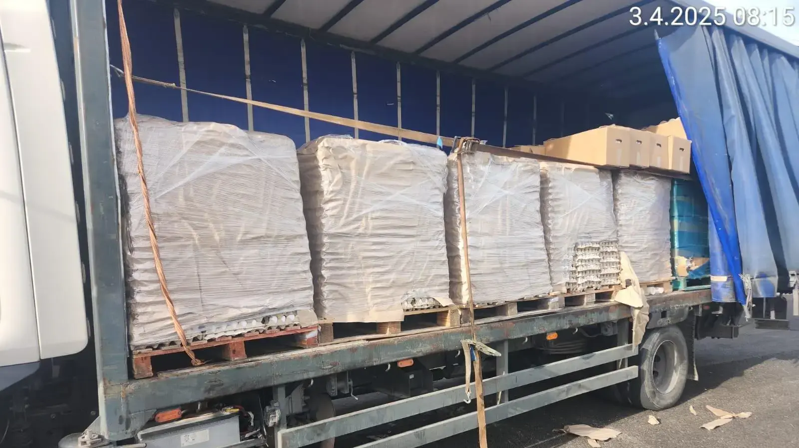 אגף הפיקוח של המועצה לענף הלול סיכל הברחות של מאות אלפי ביצים שמקורן בשטחי הרשות הפלסטינית אגף הפיקוח של המועצה לענף הלול סיכל הברחות של מאות אלפי ביצים שמקורן בשטחי הרשות הפלסטינית