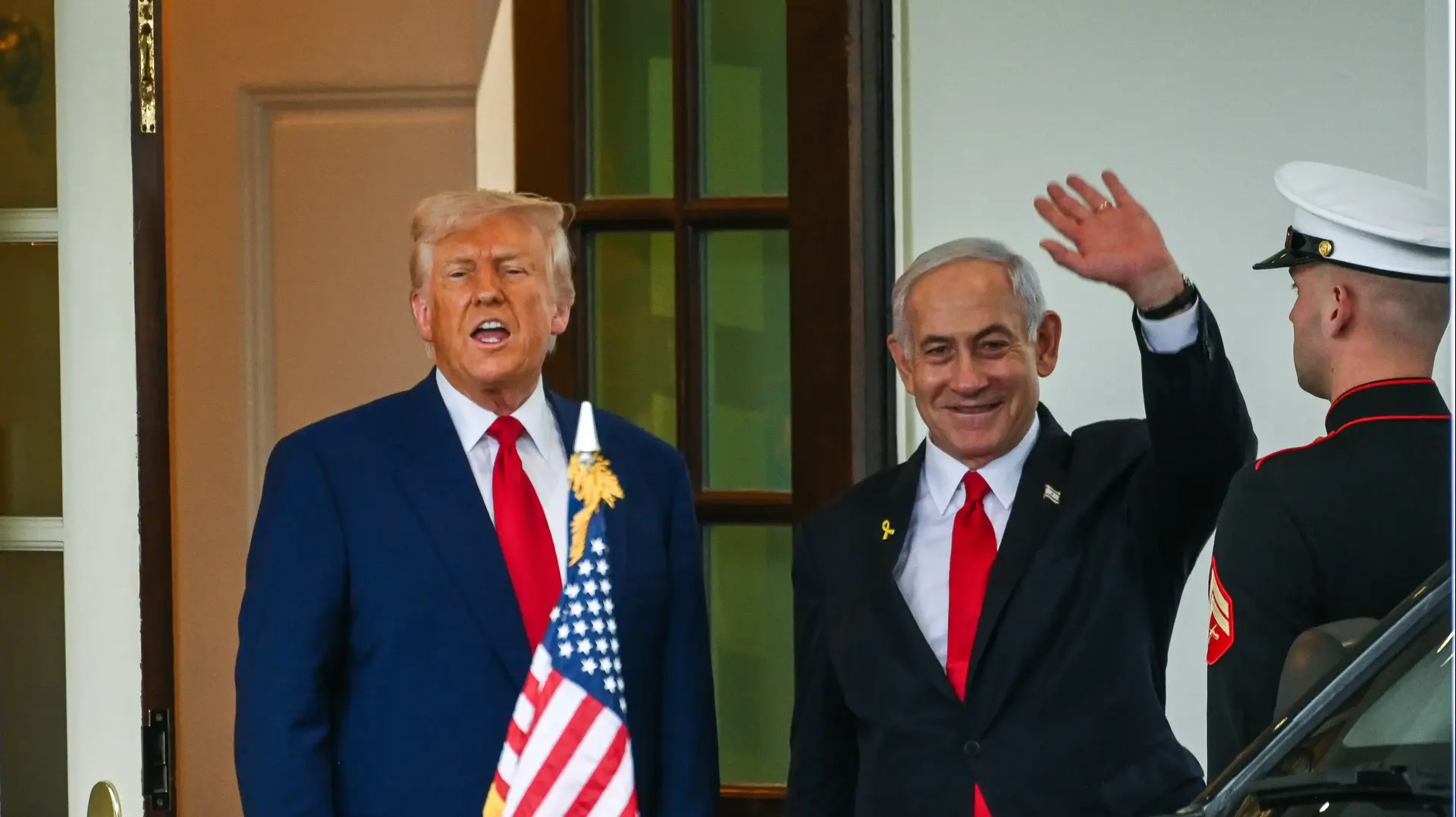 פגישת רה"מ בנימין נתניהו עם נשיא ארה"ב דונלד טראמפ, הבית הלבן, 7 באפריל 2025 פגישת רה"מ בנימין נתניהו עם נשיא ארה"ב דונלד טראמפ, הבית הלבן, 7 באפריל 2025