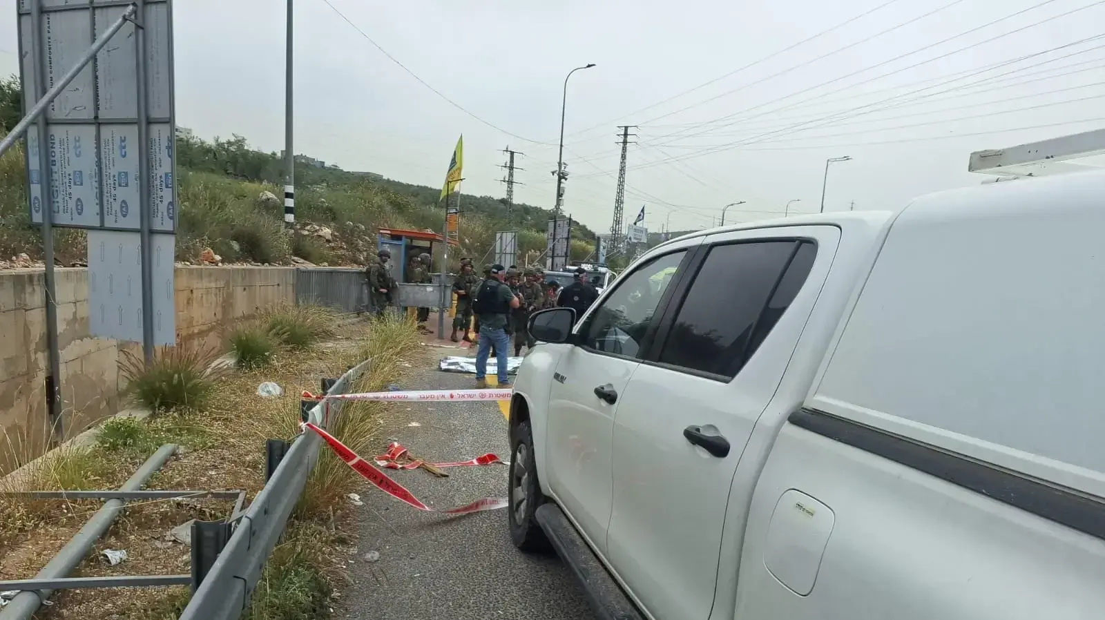 כוחות צה״ל נטרלו מחבלת שזרקה אבנים וניסתה לדקור לוחמי צה״ל, צומת גיתי אבישר, 8 באפריל 2025