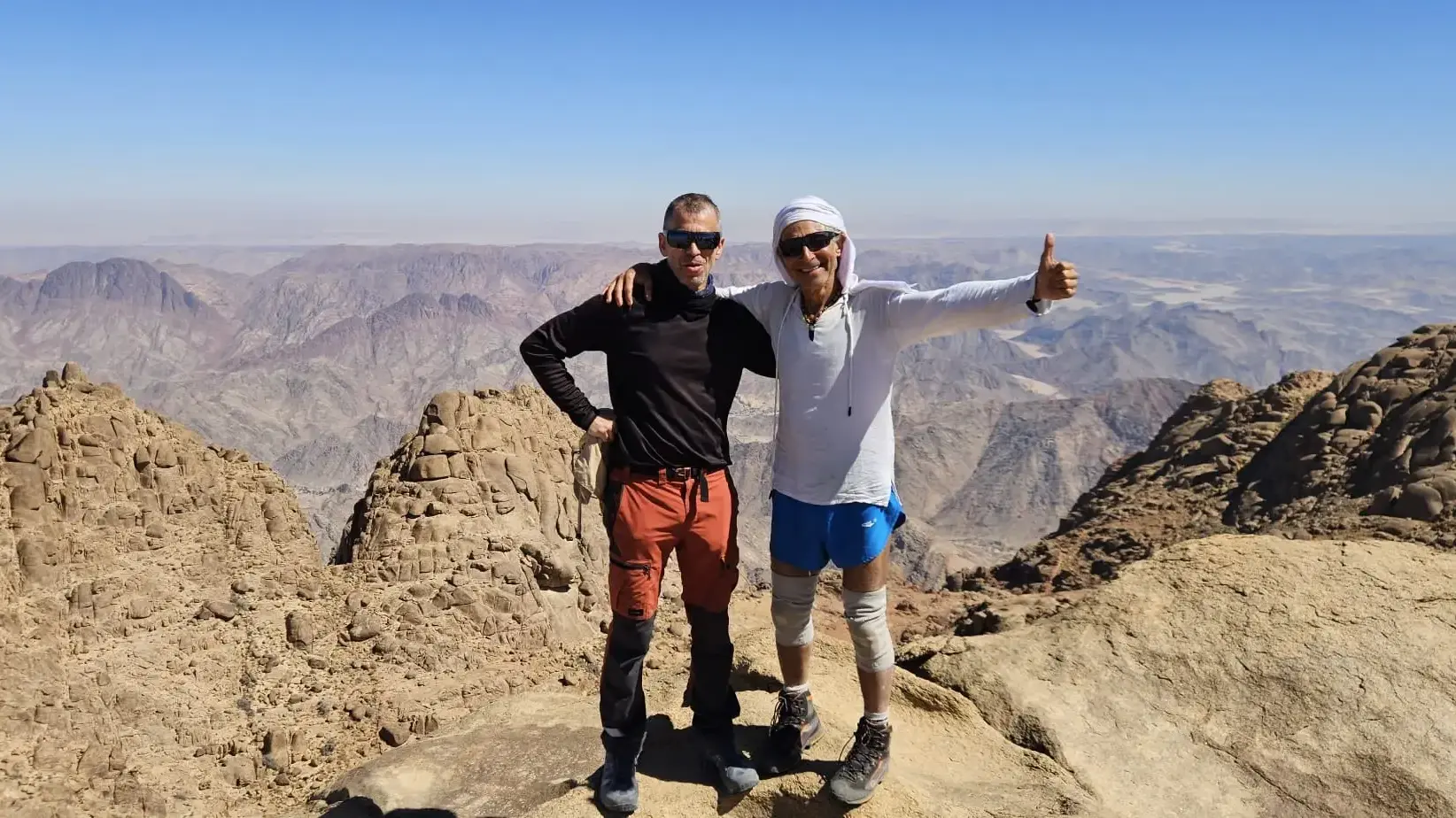 גיא שילה מטייל בסיני גיא שילה מטייל בסיני