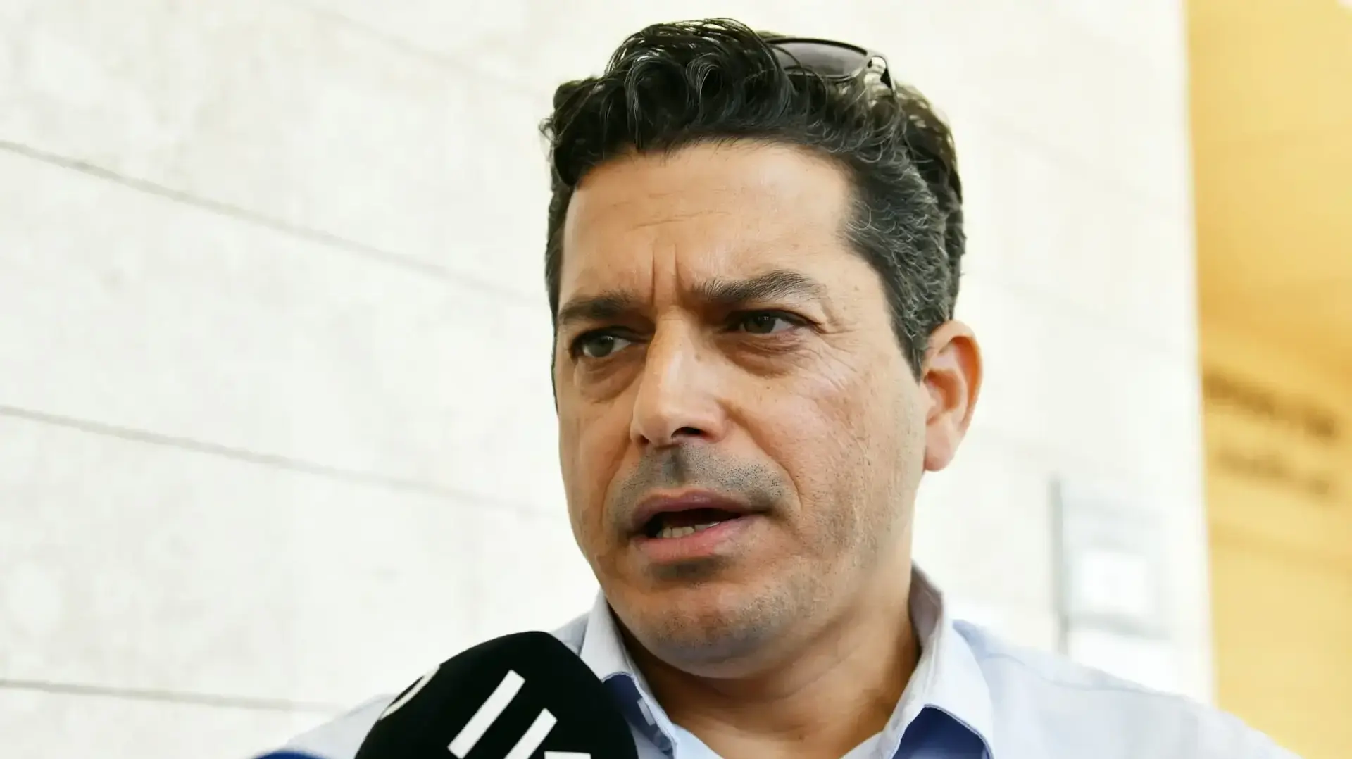 השר עמיחי שיקלי, בדיון בערר על מעצרו של איש השב"כ, בימ"ש מחוזי לוד, 15 באפריל 2025 השר עמיחי שיקלי, בדיון בערר על מעצרו של איש השב"כ, בימ"ש מחוזי לוד, 15 באפריל 2025