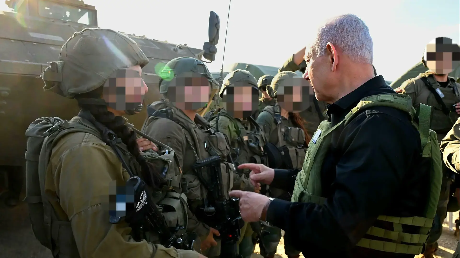 ראש הממשלה בנימין נתניהו בסיור בצפון רצועת עזה, 15 באפריל 2025 ראש הממשלה בנימין נתניהו בסיור בצפון רצועת עזה, 15 באפריל 2025