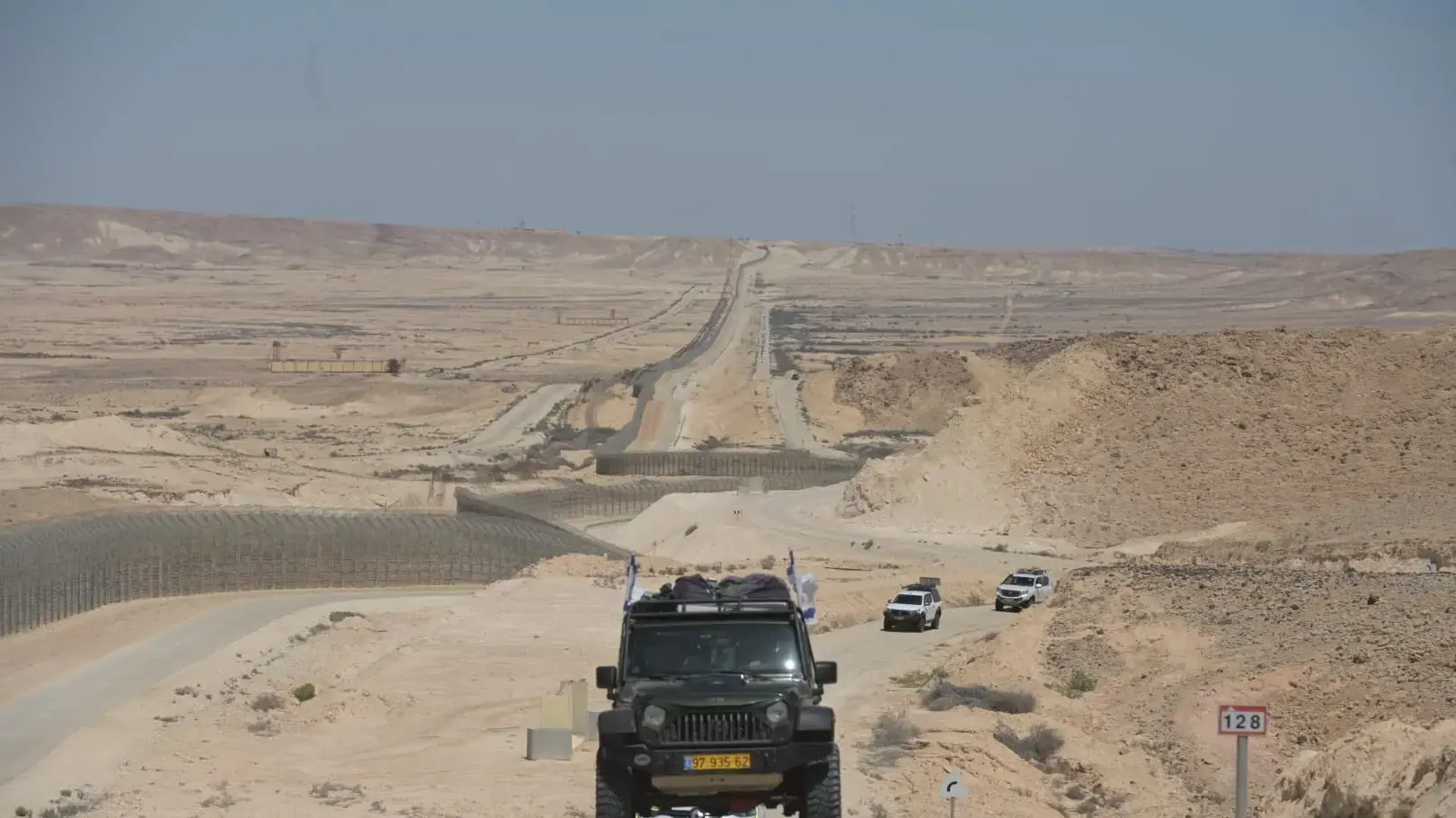 כביש 10 נפתח למטיילים. 16 באפריל 2025 כביש 10 נפתח למטיילים. 16 באפריל 2025