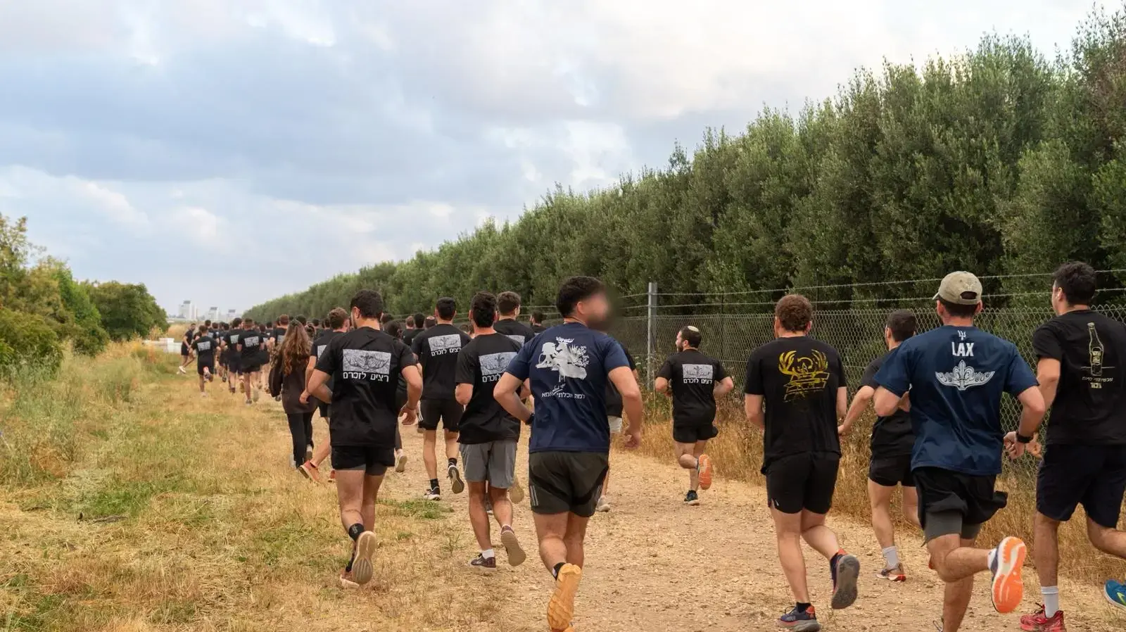 למעלה מ-1,000 לוחמים ומפקדים, בחובה ובמילואים: יחידות צה"ל השונות רצו לזכר הנופלים למעלה מ-1,000 לוחמים ומפקדים, בחובה ובמילואים: יחידות צה"ל השונות רצו לזכר הנופלים