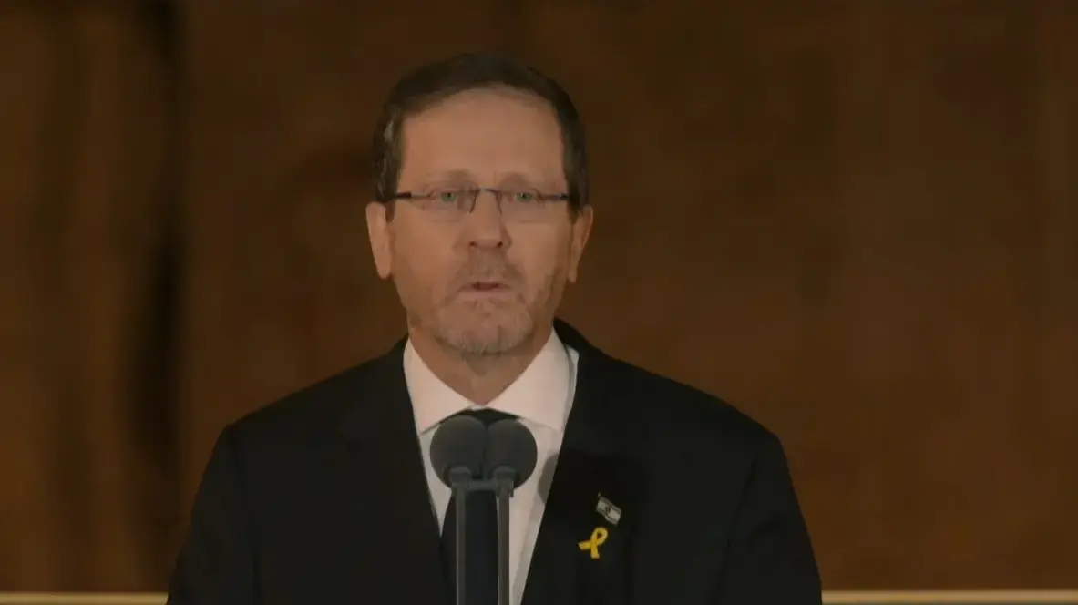 טקס ממלכתי הדלקת נר זכרון בכותל. 29 באפריל 2025 טקס ממלכתי הדלקת נר זכרון בכותל. 29 באפריל 2025
