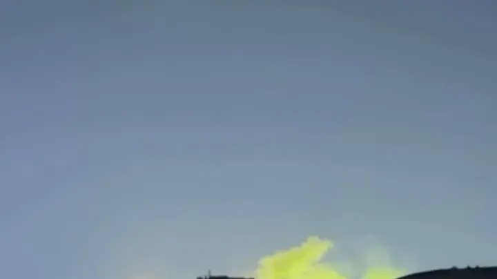 מטוסי קרב תקפו סמוך לארמונו של אחמד חוסיין א-שרע בדמשק, סוריה. 2 במאי 2025.