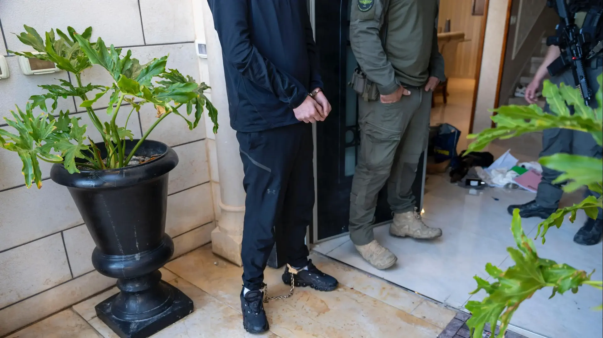מעצר חשודים כחברים בארגון הפשע "בכרי" על ידי פעילות של כוחות המשטרה, 4 במאי 2025 מעצר חשודים כחברים בארגון הפשע "בכרי" על ידי פעילות של כוחות המשטרה, 4 במאי 2025