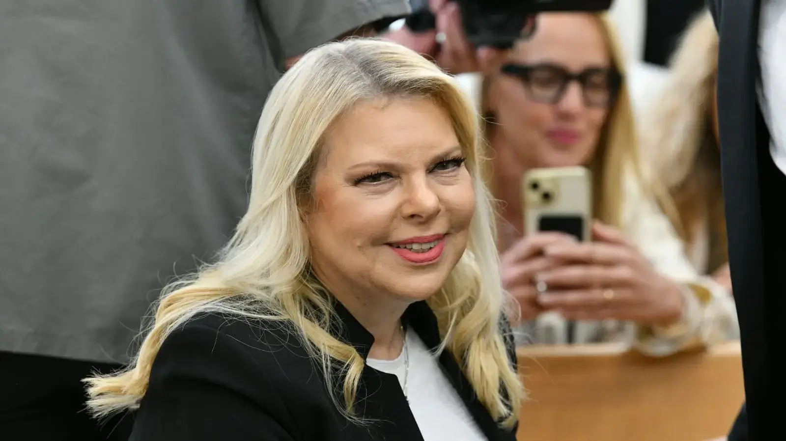 דיון עדות של שרה נתניהו בתביעה שהגישה סילבי גנסיה  נגדה, בית הדין לעבודה ירושלים, 5 במאי 2025