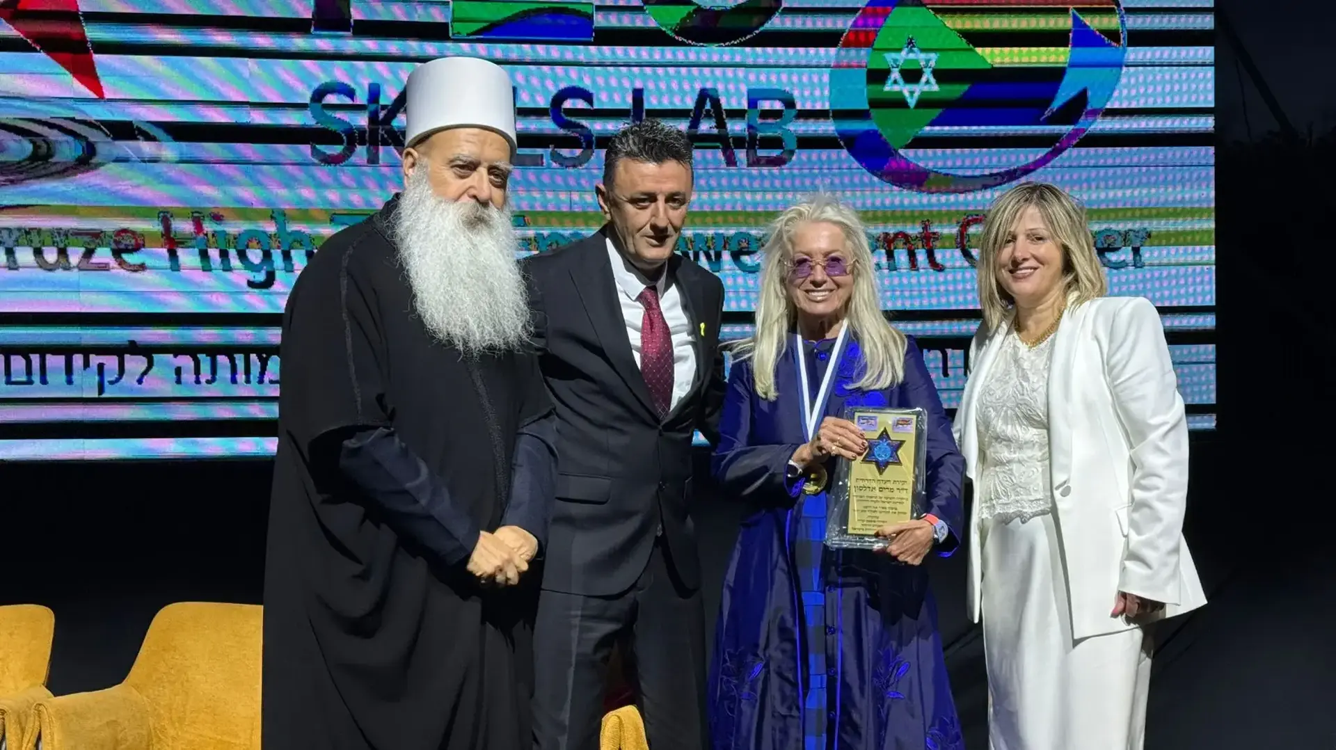 טקס הענקת תואר יקירת העדה הדרוזית למרים אדלסון. 6 במאי 2025 טקס הענקת תואר יקירת העדה הדרוזית למרים אדלסון. 6 במאי 2025