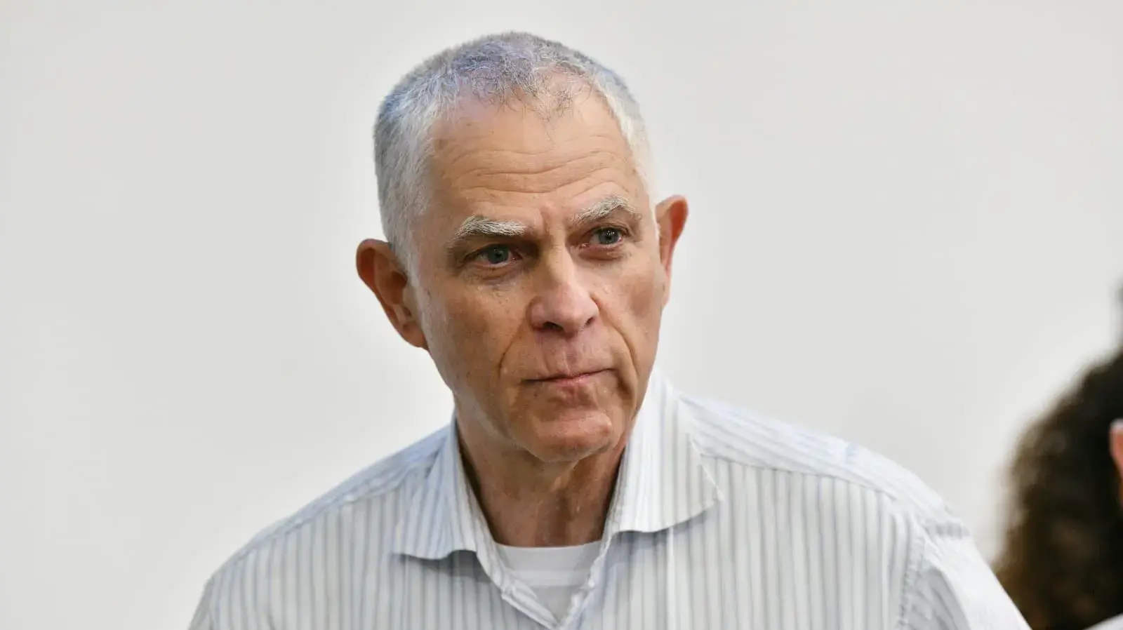 ארנון מוזס במשפט תיקי האלפים, בימ"ש מחוזי ת"א, 6 במאי 2025 ארנון מוזס במשפט תיקי האלפים, בימ"ש מחוזי ת"א, 6 במאי 2025