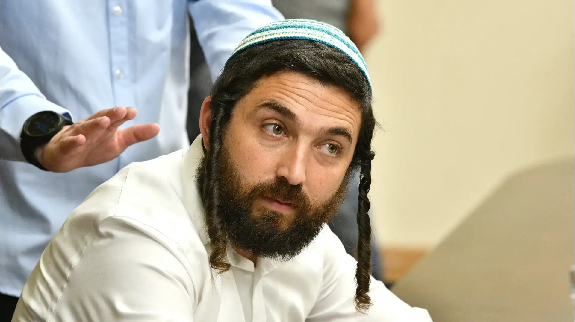 צבי סוכות