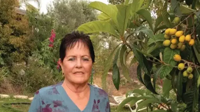 תמר קוץ תמר קוץ
