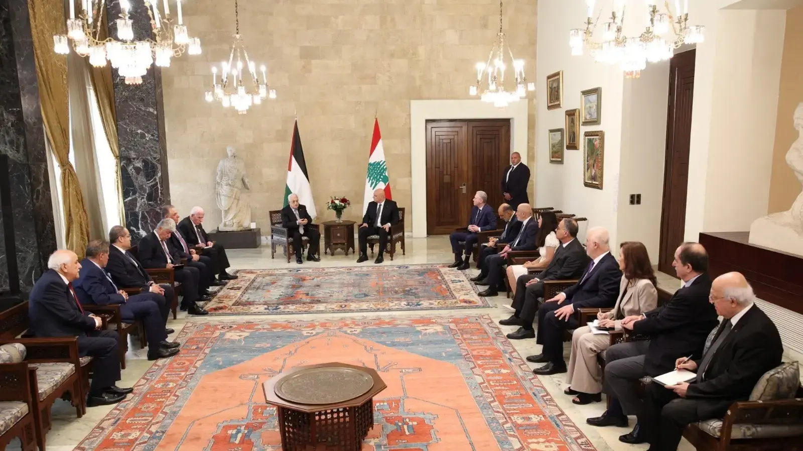 פגישה של נשיא לבנון, ג'וזאף עאון, ויו"ר הרשות הפלסטינית, אבו-מאזן, 21 במאי 2025 פגישה של נשיא לבנון, ג'וזאף עאון, ויו"ר הרשות הפלסטינית, אבו-מאזן, 21 במאי 2025