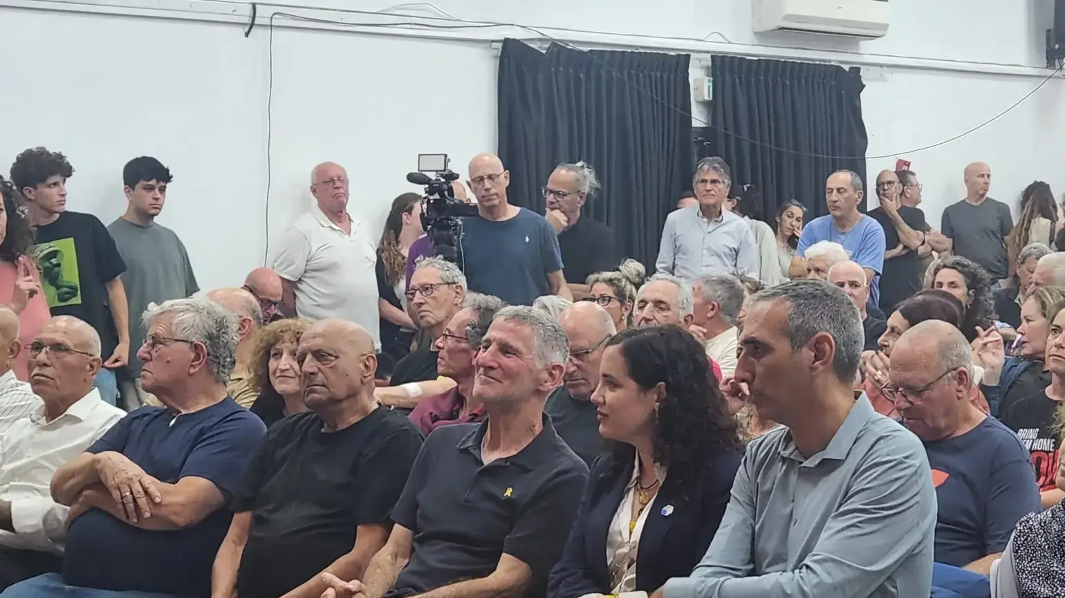 יו"ר הדמוקרטים, יאיר גולן, בכנס בקריית שמונה, 22 במאי 2025
