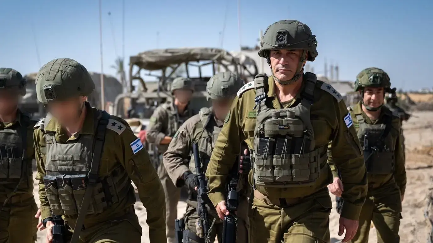 הרמטכ״ל, אייל זמיר בהערכת מצב וסיור שטח בחאן יונס, רצועת עזה, 25 במאי 2025 הרמטכ״ל, אייל זמיר בהערכת מצב וסיור שטח בחאן יונס, רצועת עזה, 25 במאי 2025