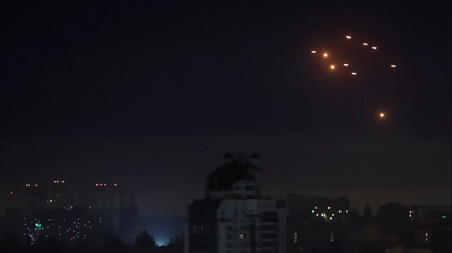 תקיפת מל"טים רוסית בקייב, 26 במאי 2025 תקיפת מל"טים רוסית בקייב, 26 במאי 2025